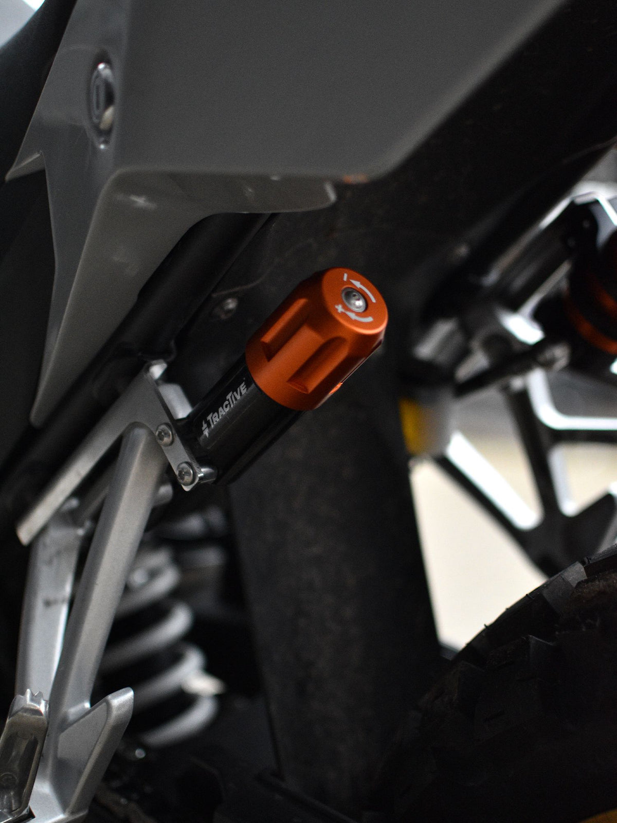 TracTive KOVE 800X Pro Rear Shock X-TREME + HPA