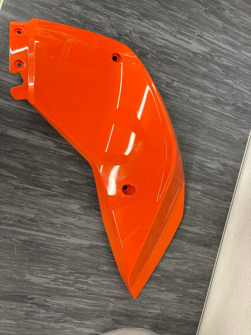 KTM 690 Duke Tankverkleidung rechts 76008051000 – Gebrauchtteil