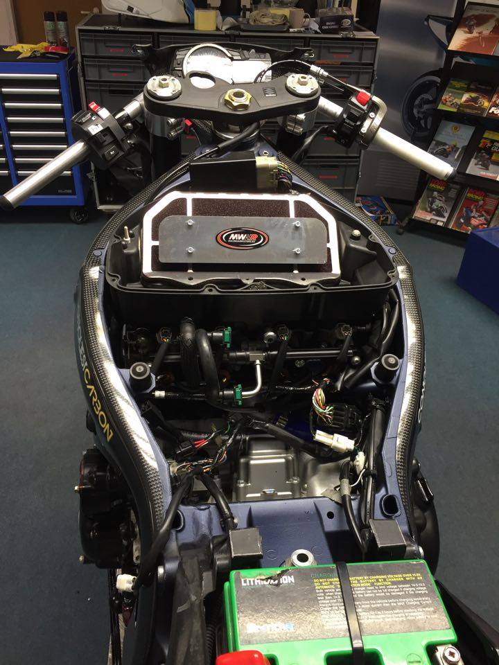 GSXR 600/750    L1/L9               for race use only