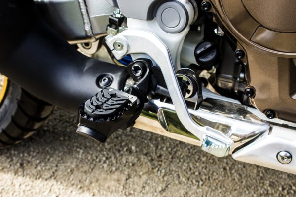 GILLES Explorer Enduro Foot Pegs - Honda Africa Twin